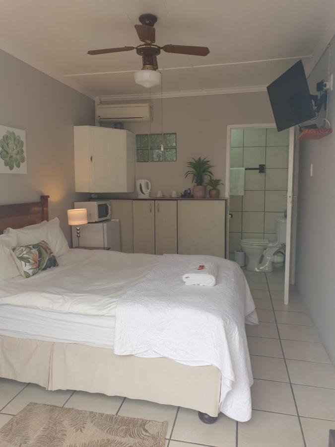 Nahoon Bed & Breakfast East London Exterior foto